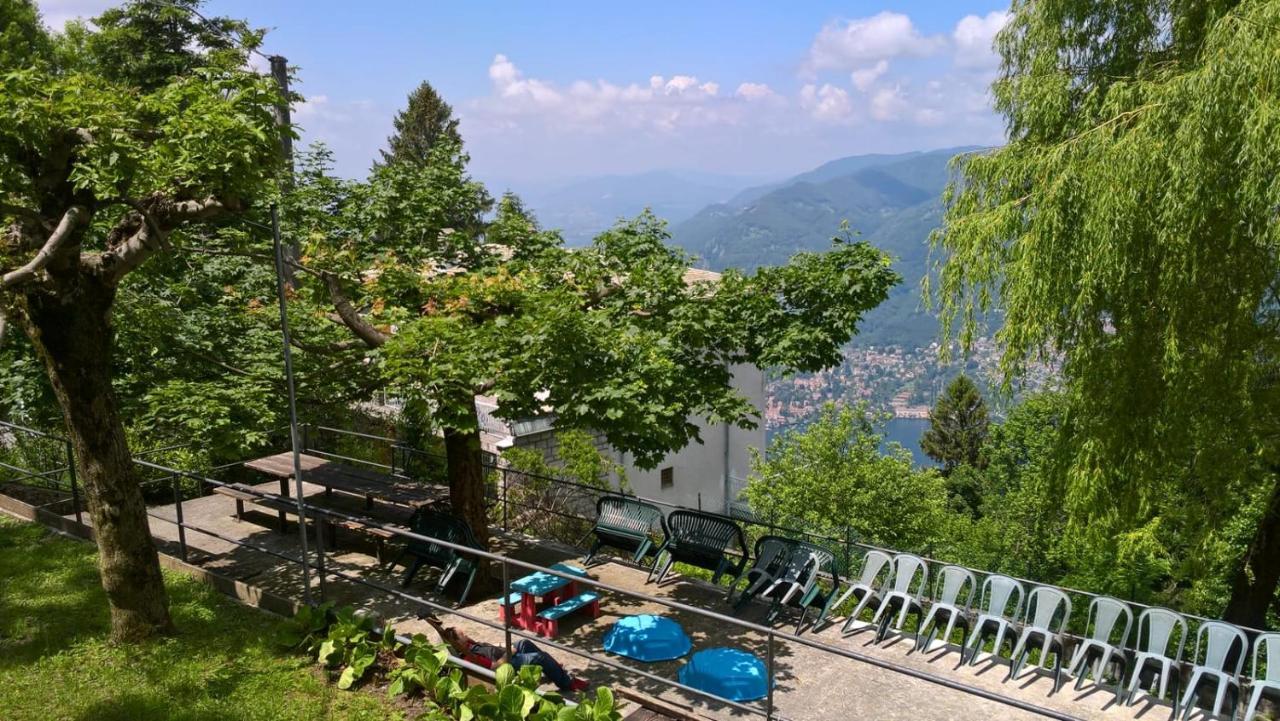 Hotel Capanna C.A.O. Brunate Exteriér fotografie